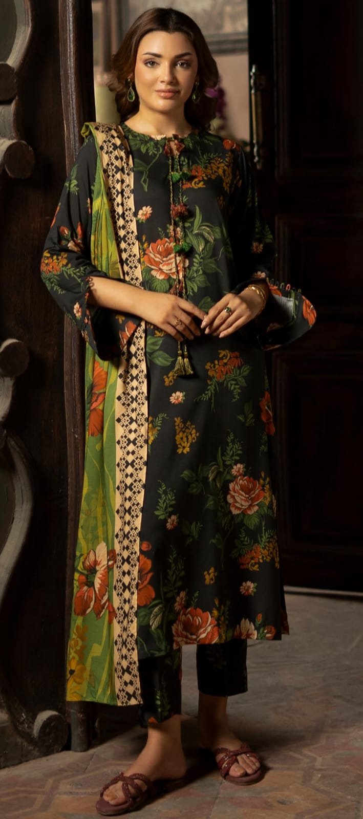 GULL JEE WINTER PRINTED LINEN WINTER COLLECTION
