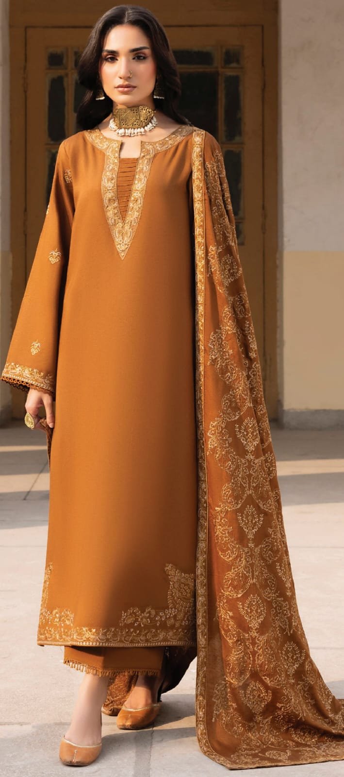 MEHR BY CELTS EMBROIDERED SHAWL WINTER COLLECTION