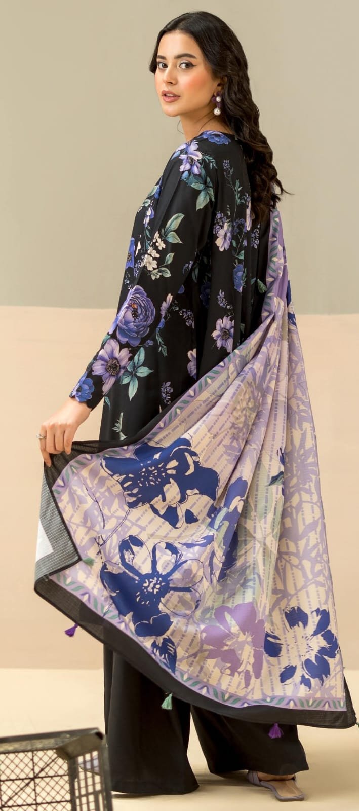 GULLJEE BRAND UNSTICH LENIN SUIT (Winter Collection)